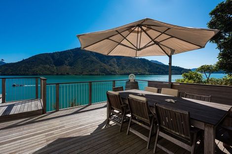 Photo of property in 350b Moetapu Bay Road, Moetapu Bay, Picton, 7282