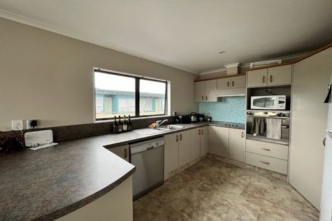 Photo of property in 1/1161 Victoria Street, Whitiora, Hamilton, 3200