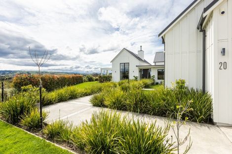 Photo of property in 20 Quarry Ridge, Poraiti, Napier, 4182