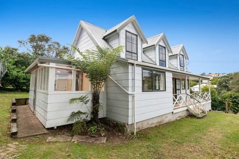 Photo of property in 13 Makiri Street, Helensville, 0800