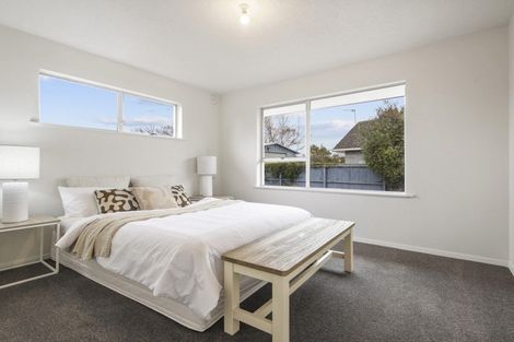 Photo of property in 25 Heathglen Avenue, Parklands, Christchurch, 8083