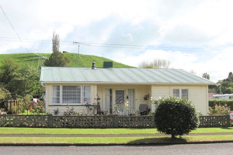 Photo of property in 12 Church Street, Tirau, 3410