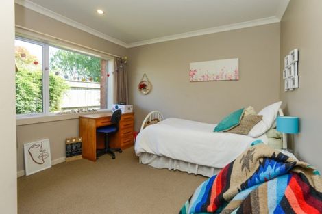 Photo of property in 10 Edwards Street, Frimley, Hastings, 4120