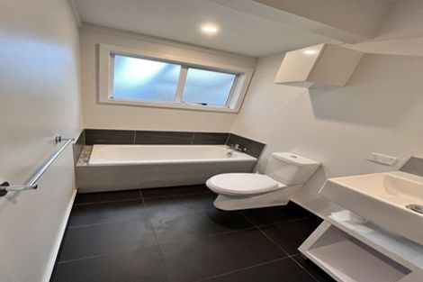 Photo of property in 18 Renton Road, Mount Albert, Auckland, 1025