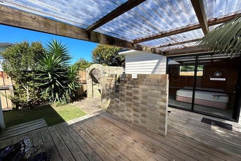 Photo of property in 1186 Papamoa Beach Road, Papamoa Beach, Papamoa, 3118