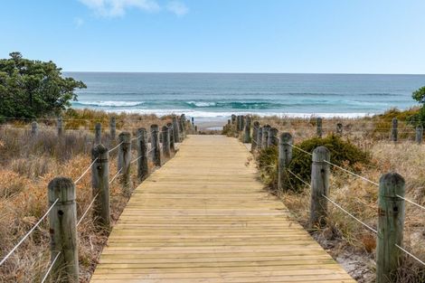 Photo of property in 5/154 Marine Parade, Mount Maunganui, 3116