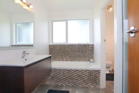 Photo of property in 90 Derby Street, Feilding, 4702