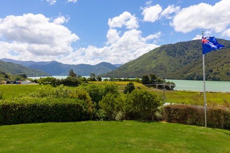 Photo of property in 888 Queen Charlotte Drive, Linkwater, Picton, 7281