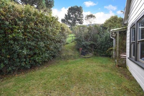 Photo of property in 14 Wanaka Street, Ravensbourne, Dunedin, 9022