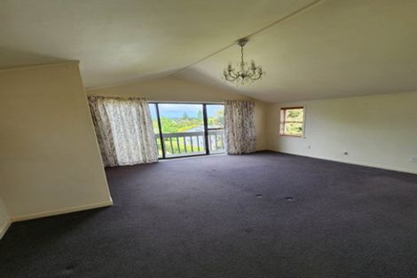 Photo of property in 302 Rangatira Road, Beach Haven, Auckland, 0626