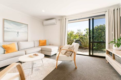 Photo of property in 12 Carrington Drive, Papamoa Beach, Papamoa, 3118