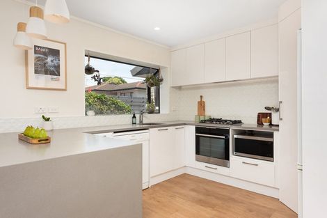 Photo of property in 228a Valley Road, Mount Maunganui, 3116