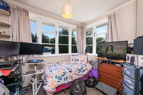Photo of property in 7 Kura Street, Titahi Bay, Porirua, 5022