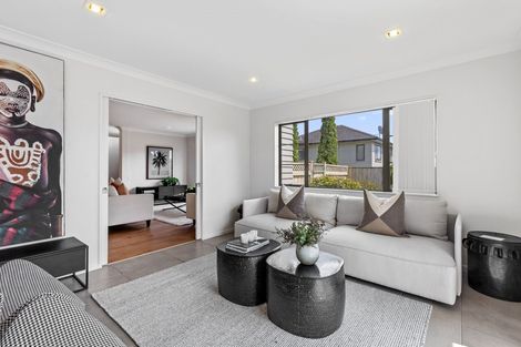 Photo of property in 38 Oakway Drive, Schnapper Rock, Auckland, 0632