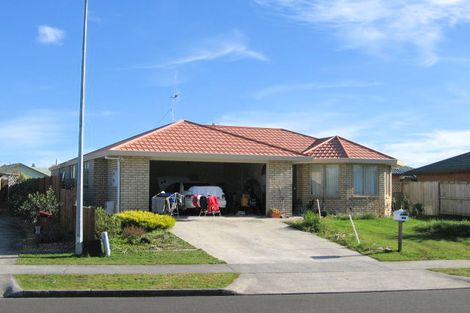 Photo of property in 19 Antrim Place, Nawton, Hamilton, 3200