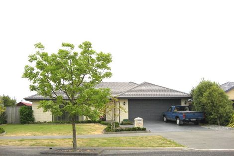Photo of property in 16 Puhara Avenue, Parklands, Christchurch, 8083