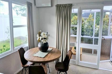 Photo of property in 394a Devonport Road, Tauranga South, Tauranga, 3112