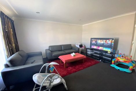 Photo of property in 8c Pitt Street, Frankton, Hamilton, 3204
