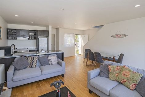 Photo of property in 27/1 Centennial Drive, Whitianga, 3510