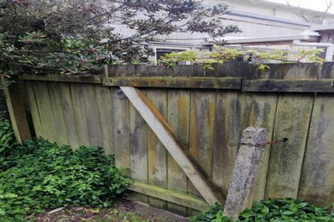 Photo of property in 94 Tannadyce Street, Strathmore Park, Wellington, 6022