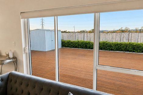 Photo of property in 13 Tidal View Road, Karaka, Papakura, 2113