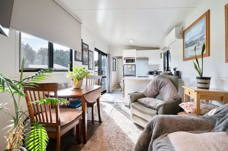 Photo of property in 1 Sandown Avenue, Himatangi Beach, Foxton, 4891