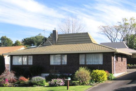 Photo of property in 15 Clivedene Street, Matua, Tauranga, 3110