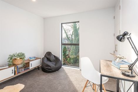 Photo of property in 2/27 Springfield Road, St Albans, Christchurch, 8014