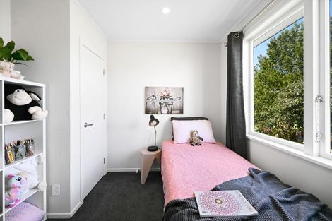 Photo of property in 56 Southsea Crescent, Silverdale, Hamilton, 3216