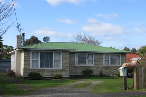 Photo of property in 4 Farrier Grove, Featherston, 5710