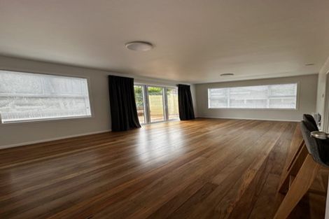 Photo of property in 2/8 Campbell Road, Takapuna, Auckland, 0622