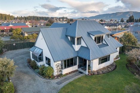 Photo of property in 8 Melland Place, Te Anau, 9600