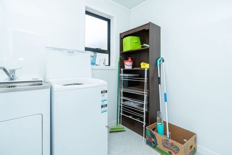 Photo of property in 16 Marire Avenue, Frankton, Hamilton, 3204