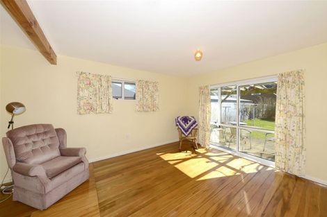 Photo of property in 27 Bethel Crescent, Bishopdale, Christchurch, 8053