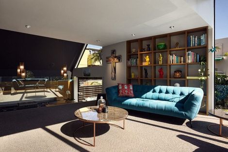 Photo of property in 18b Maunganui Road, Mount Maunganui, 3116