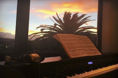 Photo of property in 1420 Whangaparaoa Road, Army Bay, Whangaparaoa, 0930