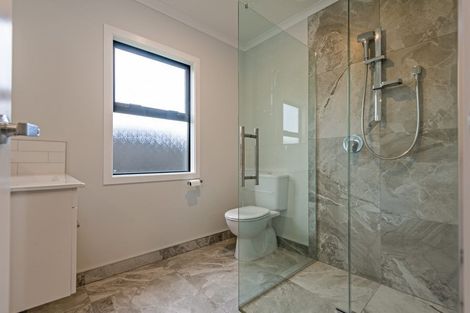 Photo of property in 1 Serenity Crescent, Kelvin Grove, Palmerston North, 4414