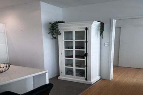 Photo of property in Sentinel Apartments, 402/3 Northcroft Street, Takapuna, Auckland, 0622