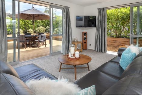 Photo of property in 73 Liberty Crescent, Beachlands, Auckland, 2018