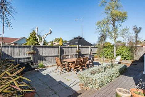 Photo of property in 247 Queenspark Drive, Parklands, Christchurch, 8083