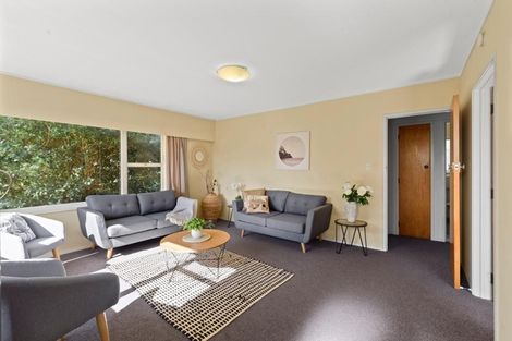 Photo of property in 1/28c Sunnynook Road, Sunnynook, Auckland, 0620