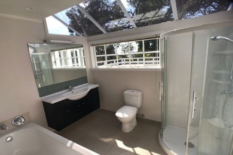 Photo of property in 11 Ridings Road, Remuera, Auckland, 1050