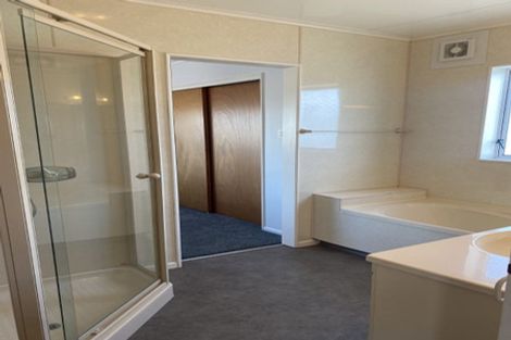 Photo of property in 1/13 Chatswood Grove, Fitzroy, New Plymouth, 4312