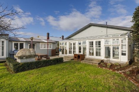 Photo of property in 31 Beresford Street, Takaro, Palmerston North, 4410
