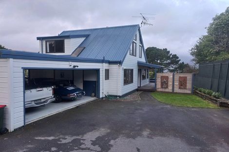 Photo of property in 19a Miromiro Road, Normandale, Lower Hutt, 5010