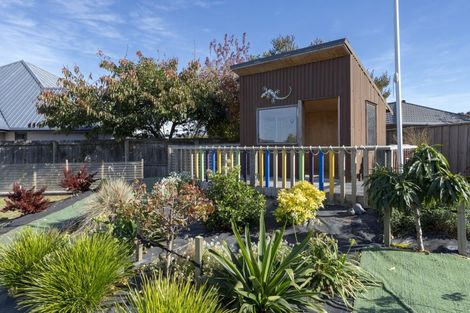 Photo of property in 6 Deans Place, Amberley, 7410