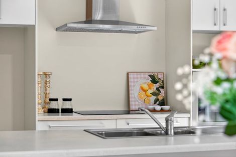 Photo of property in 4/1 Penzance Road, Mairangi Bay, Auckland, 0630