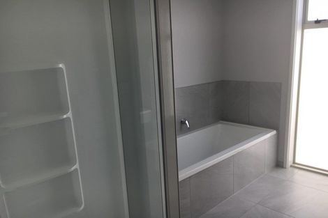 Photo of property in 18 Franks Way, Papamoa Beach, Papamoa, 3118