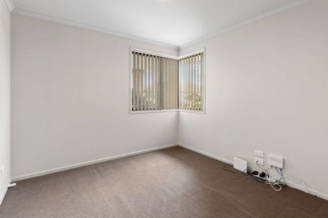 Photo of property in 80 Carrington Drive, Papamoa Beach, Papamoa, 3118