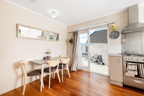 Photo of property in 37a Queen Road, Bellevue, Tauranga, 3110